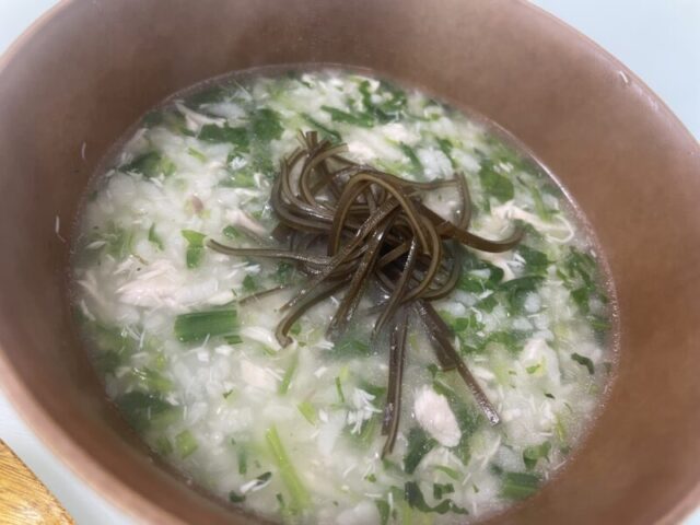 釣り人に作ってほしい「魚だし七草がゆ」！白身魚と骨から取るだしがキメテの上品ご飯